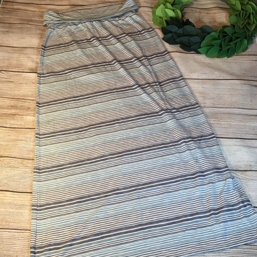 Turquoise/Navy/Gray/White Maxi Skirt Size S
